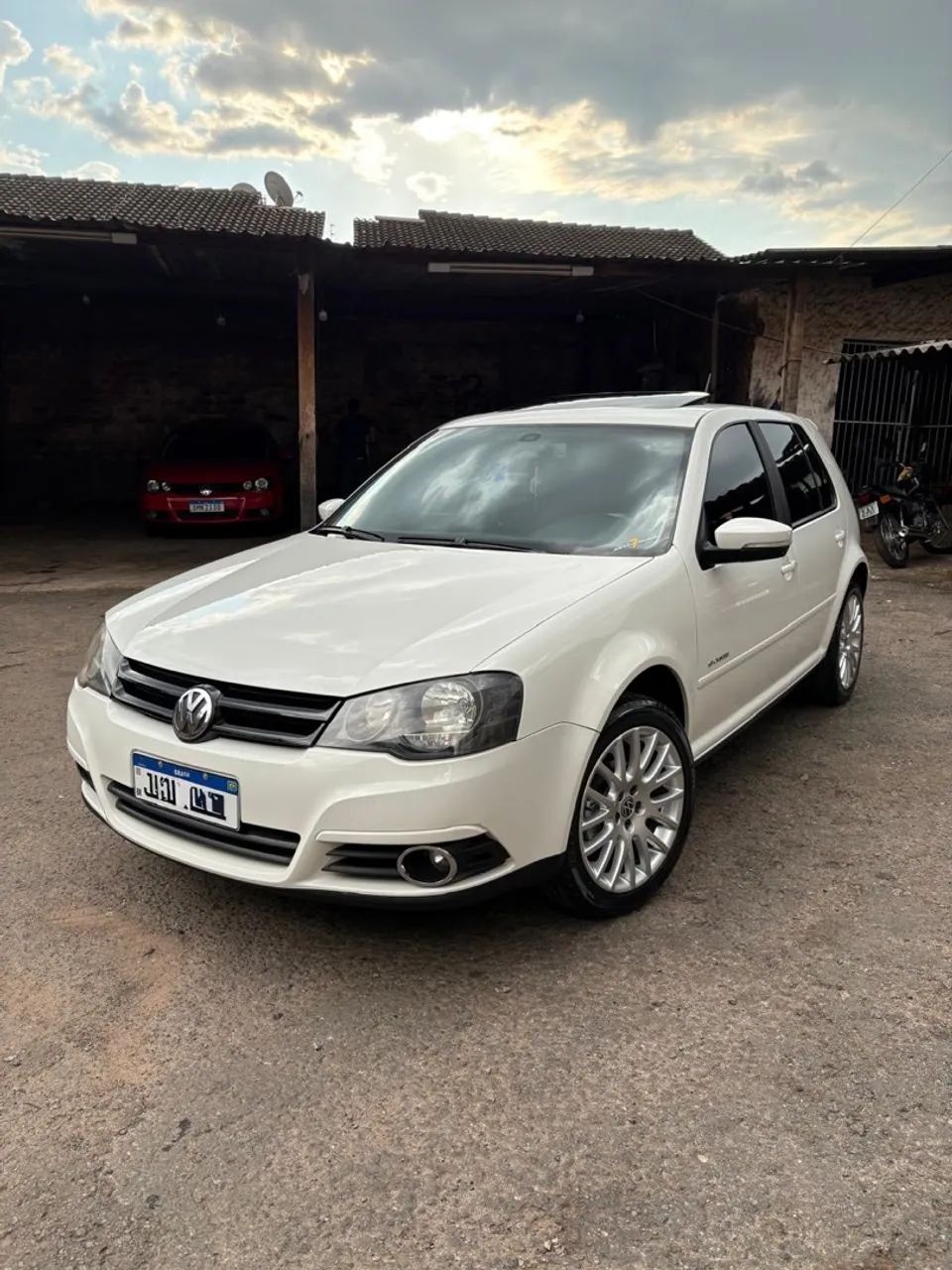 Volkswagen Golf 1.6 MI TOTAL FLEX 8V 4P 2014