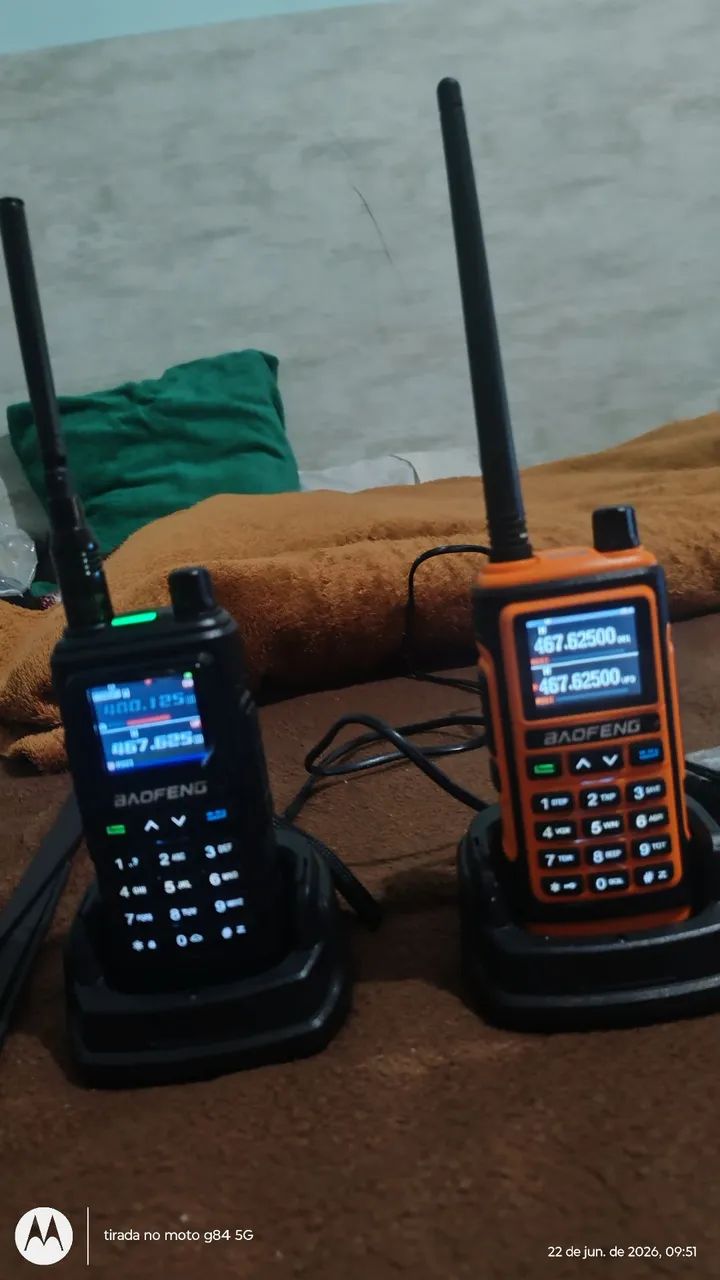 Rádio baofeng UV pro - Foto 2