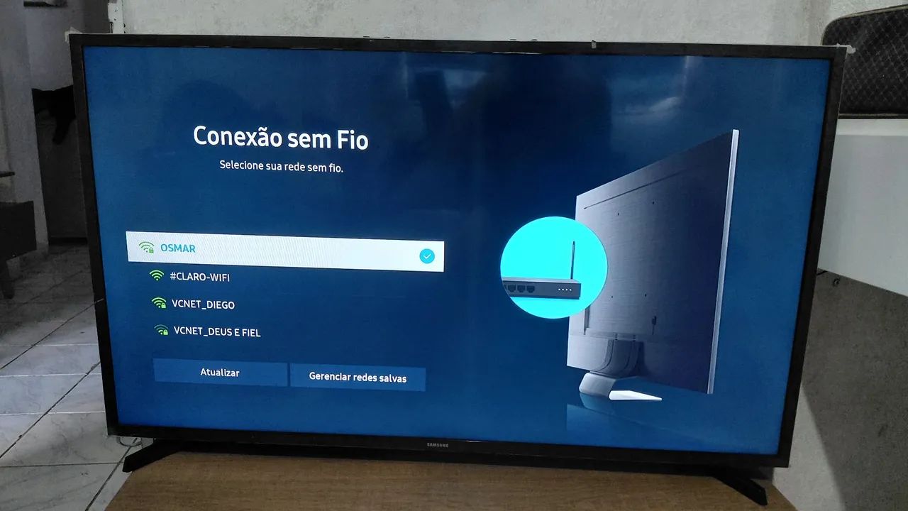 Vendo sansung smart TV 43 polegadas em excelente estado  - Foto 3