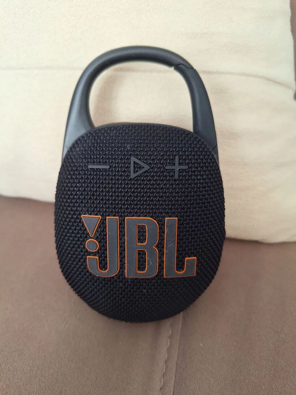 JBL Clip 5