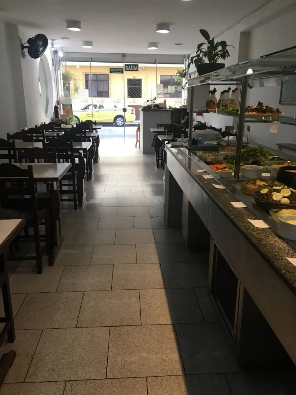 Vende-se Restaurante em funcionamento  no centro de JF