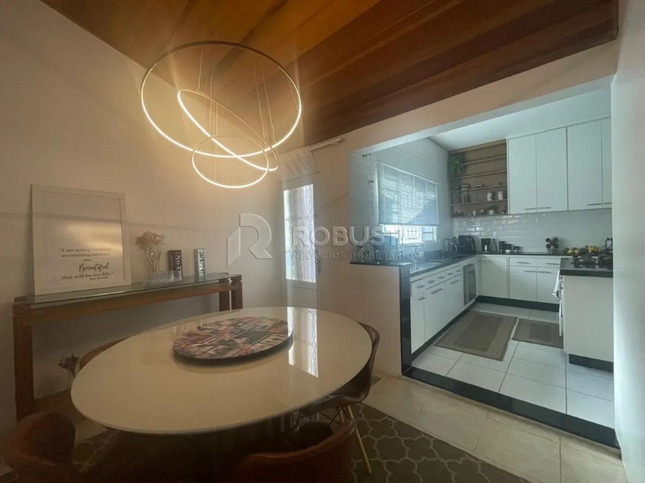 Casa à venda e locação com 3 dormitórios no Centro de Botucatu - Foto 3