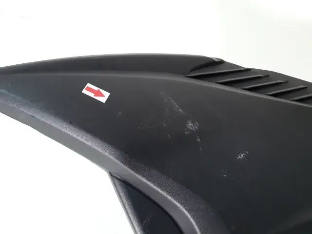Carenagem Lateral Honda Cb 300 10/15 L/e Orig 57274 Preto - Foto 3