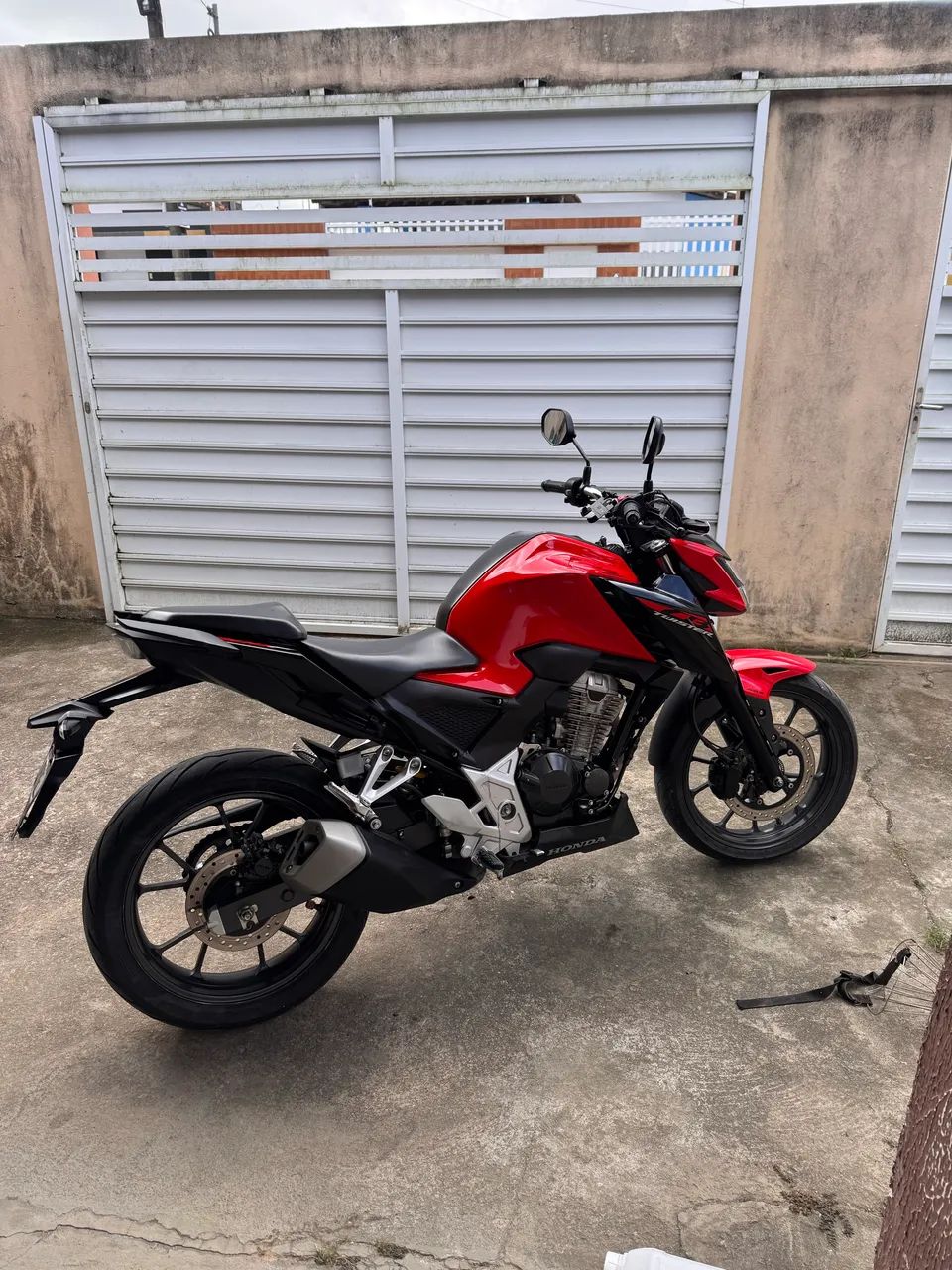 Twister 300f ABS  - Foto 2