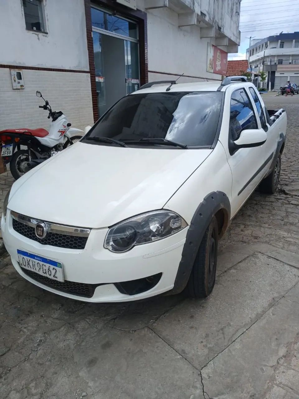 Fiat Strada Trekking 1.6 16V Flex CE 2013