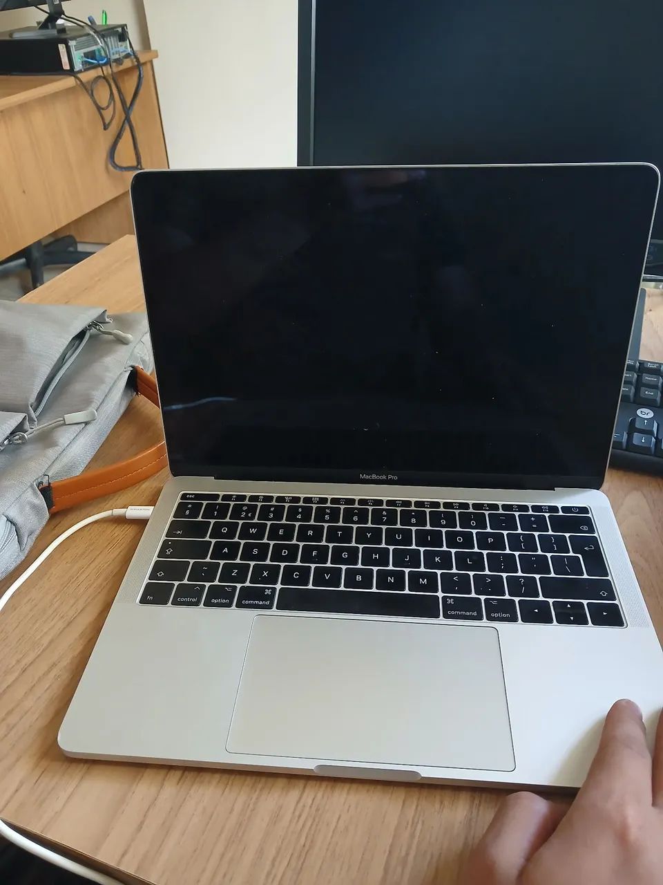 Macbook Pro i5 2017  - Foto 2