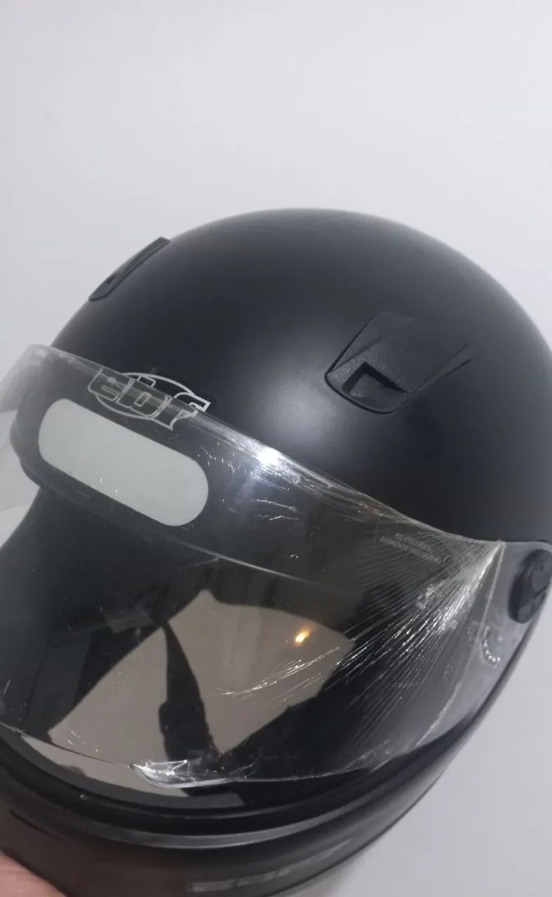 Capacete EBF E31 Novo Nunca usado 