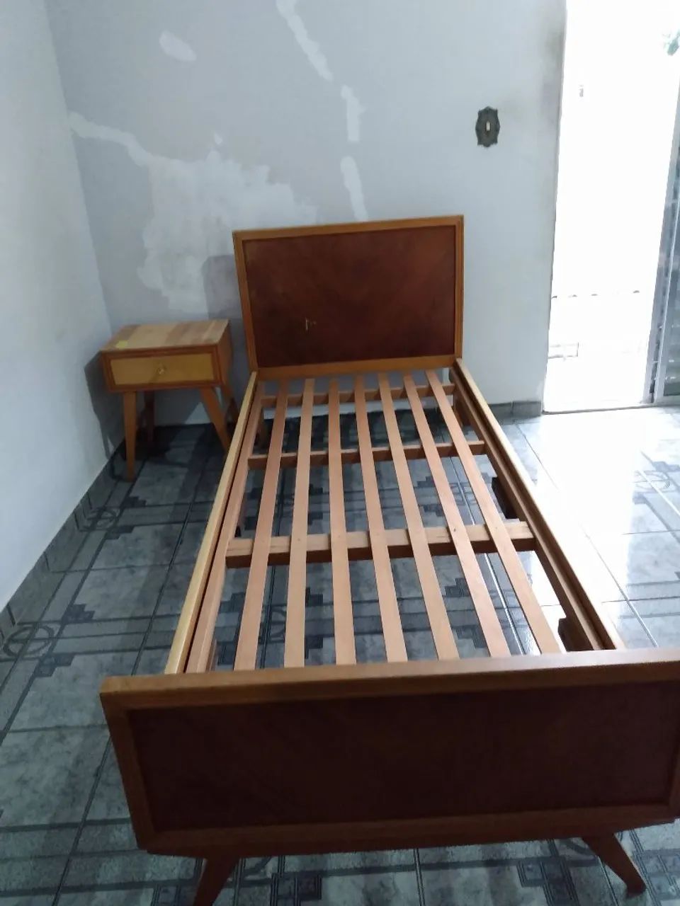 Cama de solteiro antiga  - Foto 3