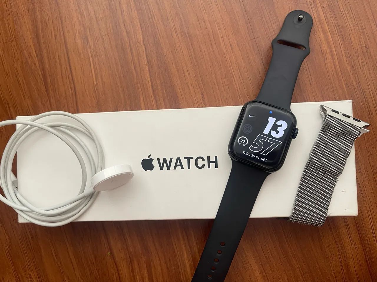 Apple Watch SE (gps + celular) 