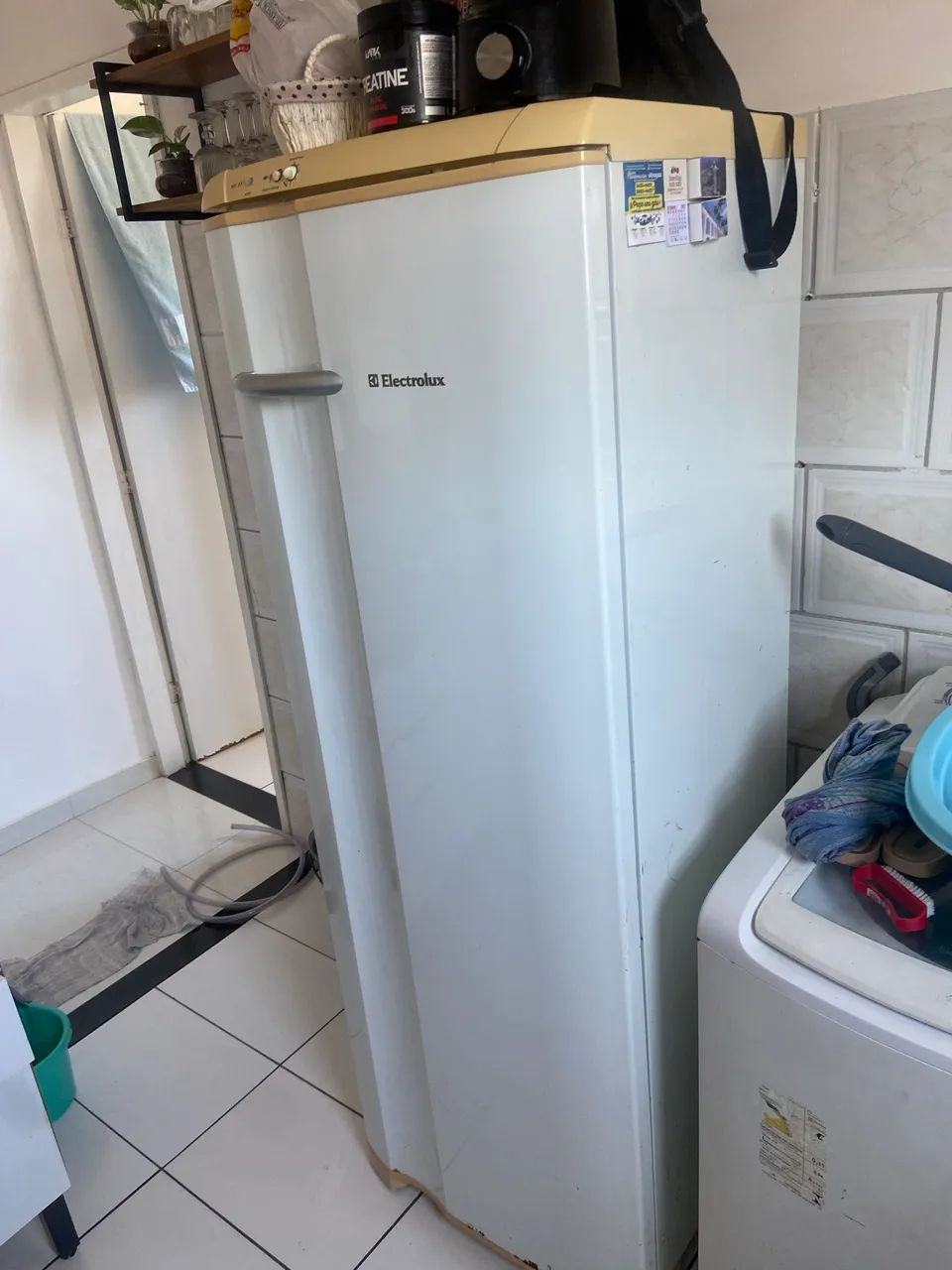 Geladeira Eletrolux RE37  - Foto 2