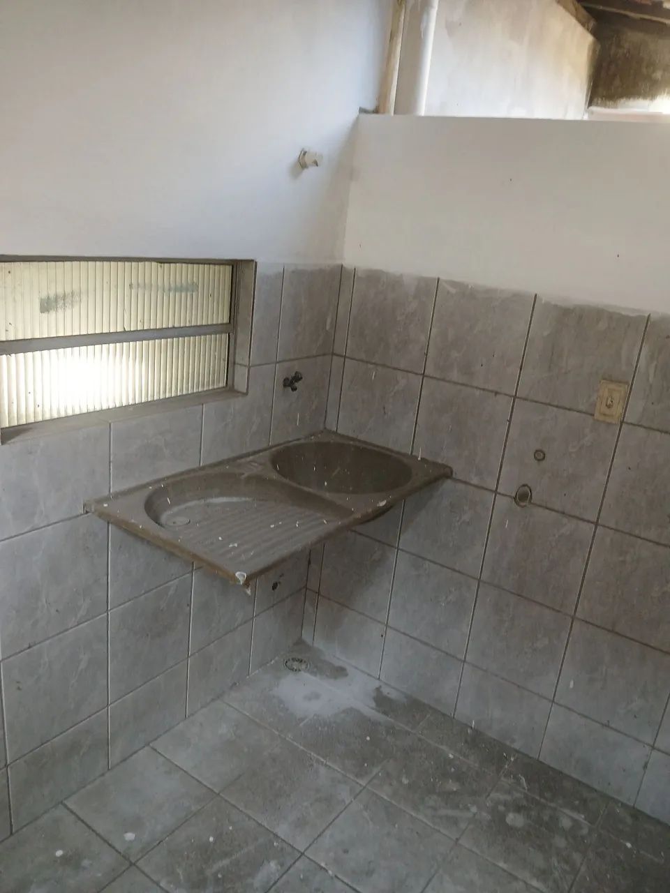 Casa no Aeeoporto ( Tabuleiro do Pinto ) - Foto 5