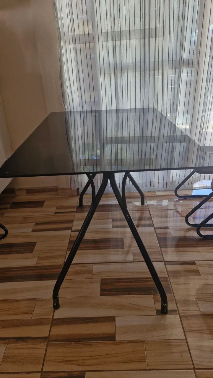 Mesa de vidro 
