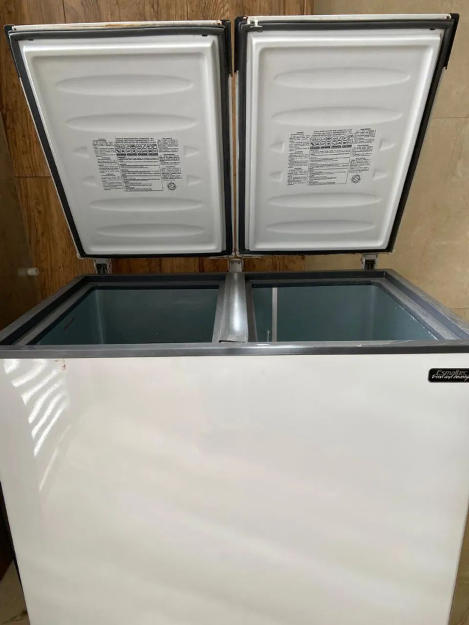 FREEZER HORIZONTAL ESMALTEC ECH350 303L BRANCO 220V - Foto 3