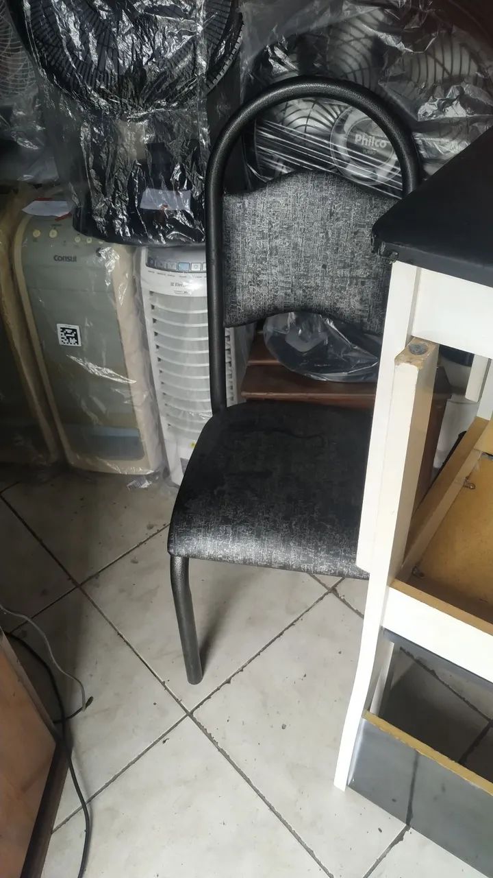 3 cadeiras 60 cada - Foto 2