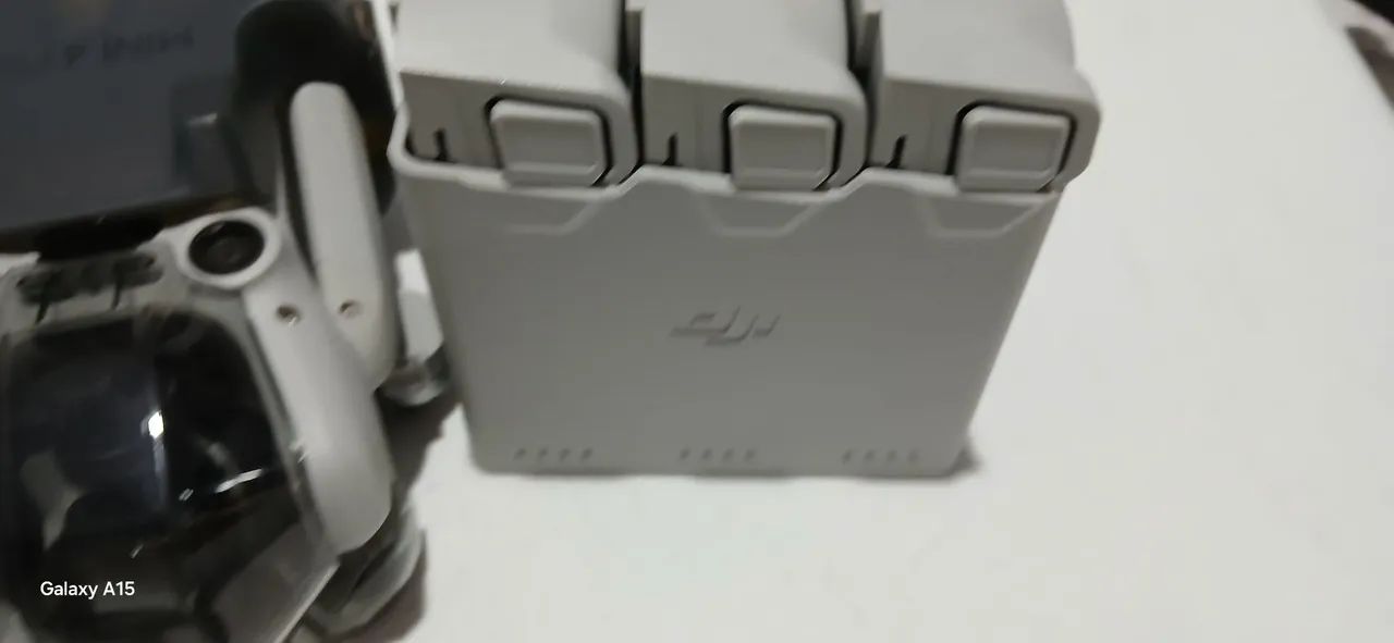 DJI MINI 4 PRO COMBO  - Foto 5