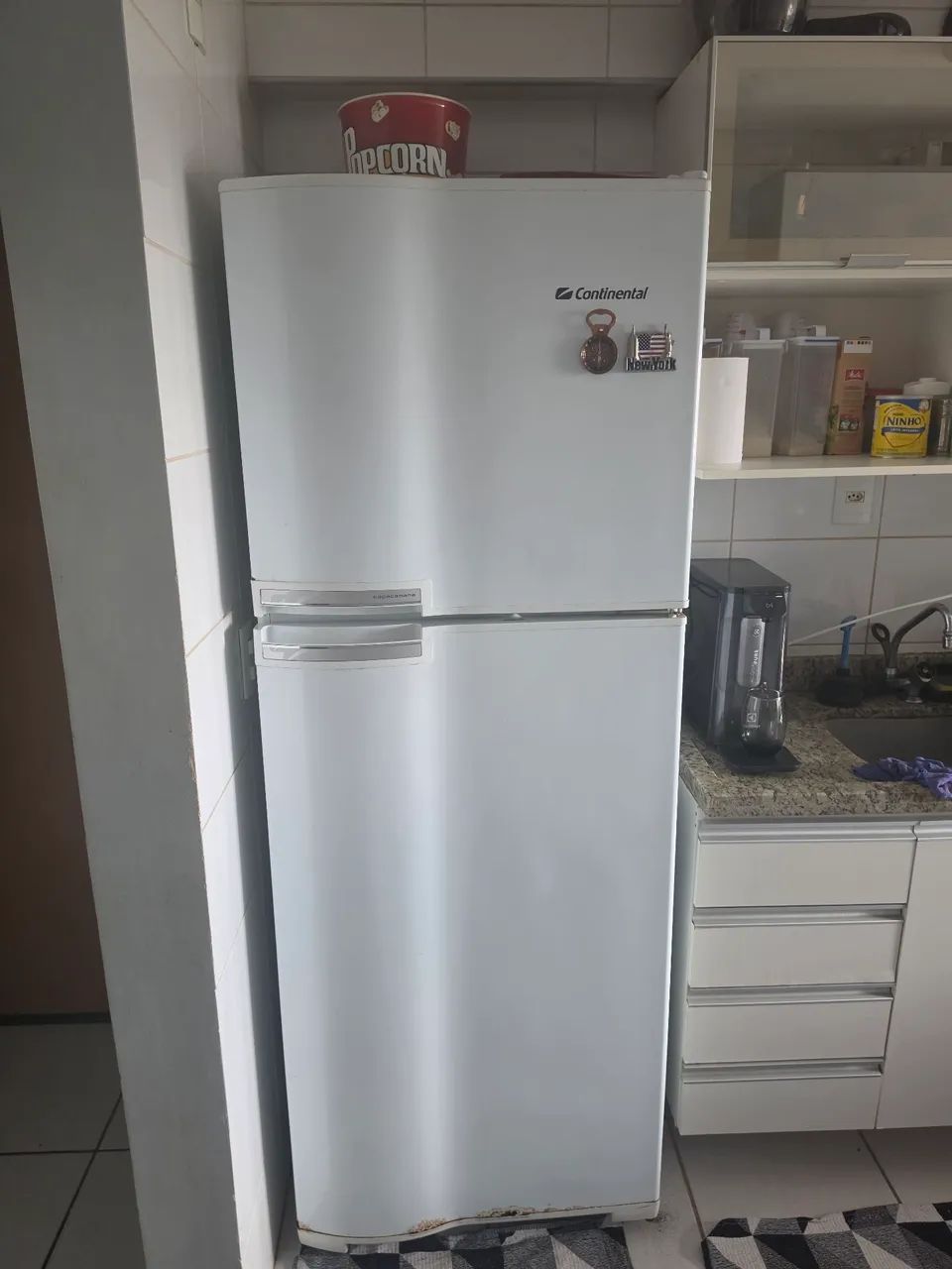 Geladeira continental RCCT480