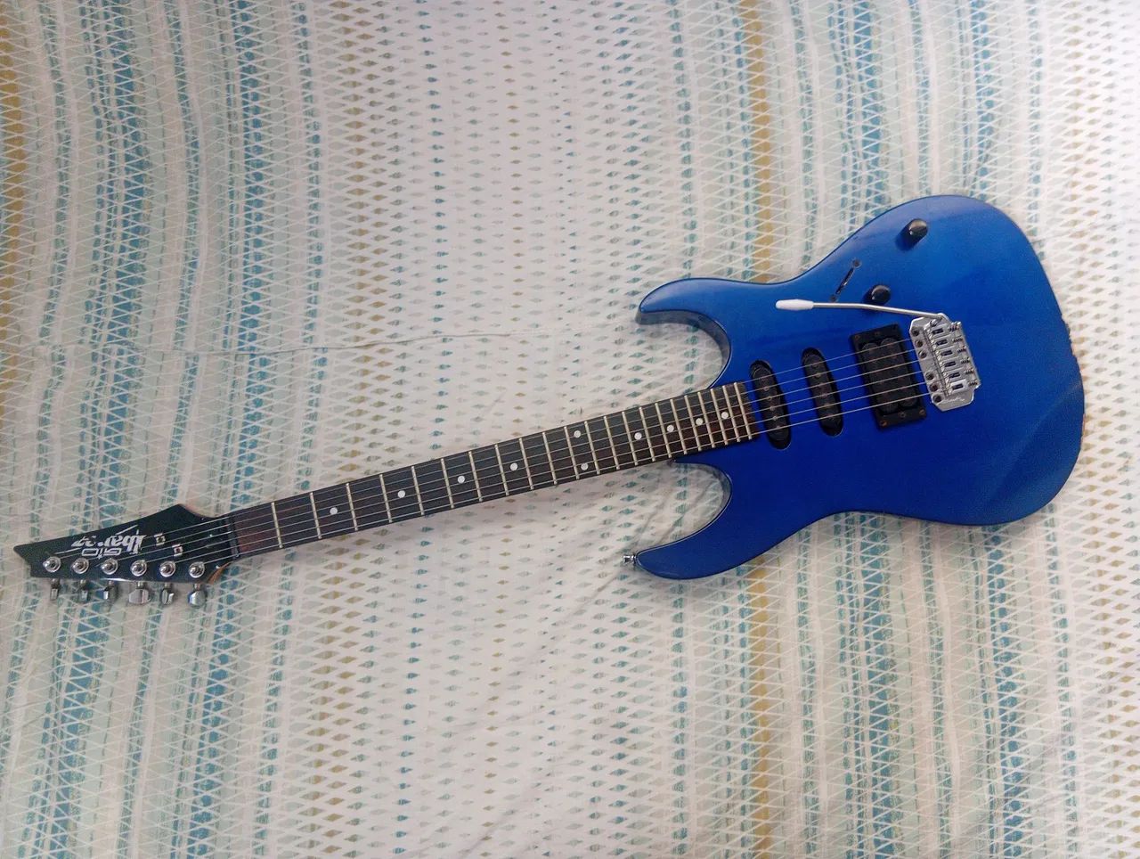 Guitarra Ibanez - Foto 2
