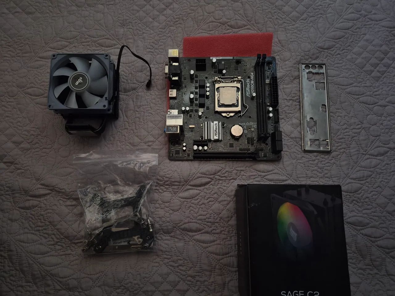 Kit processador e placa mae I5 8500 , H310CM-HG4 + cooler - Foto 2