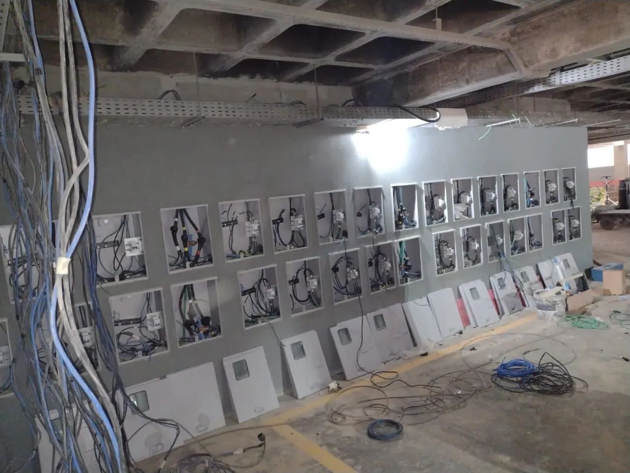 ELETRICISTA | SERVIÇOS ELÉTRICOS EM GERAL - Foto 4