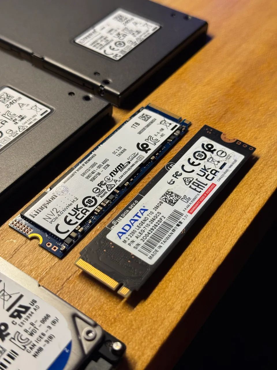 SSDs + HD - Foto 2