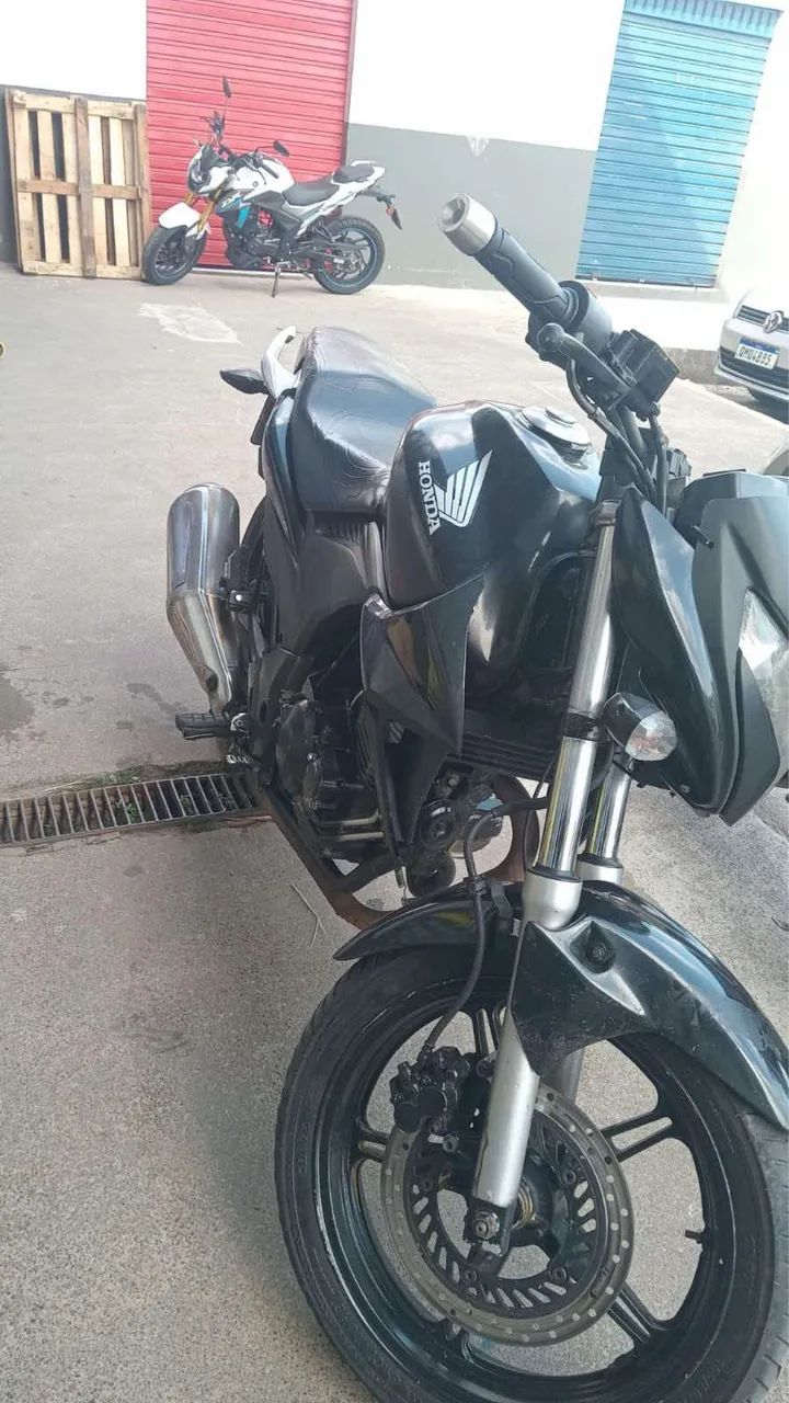 Vendo CB 300 R - Foto 2