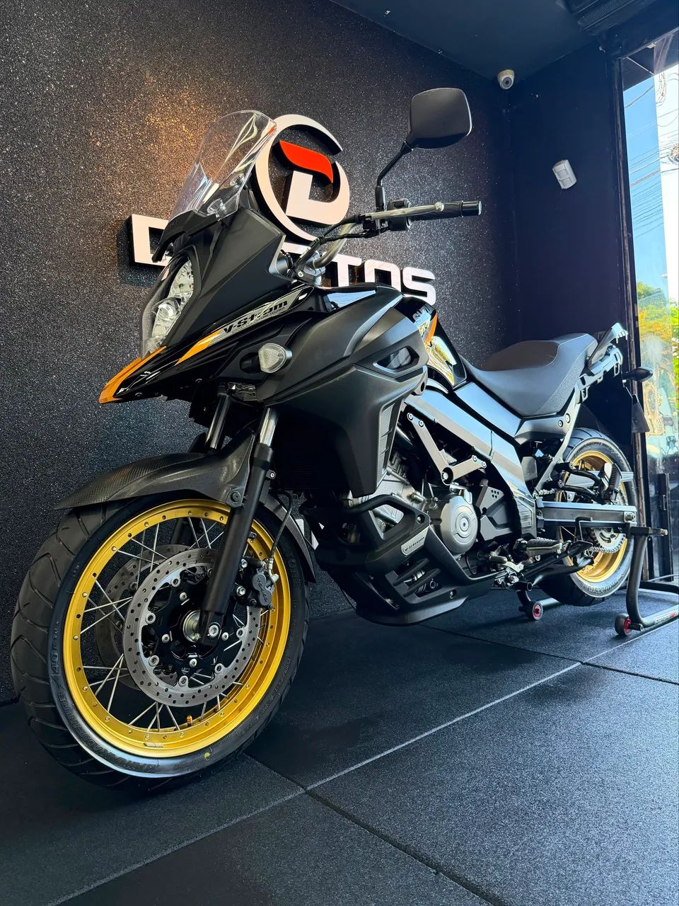 SUZUKI V-STROM - 2027 - Foto 5