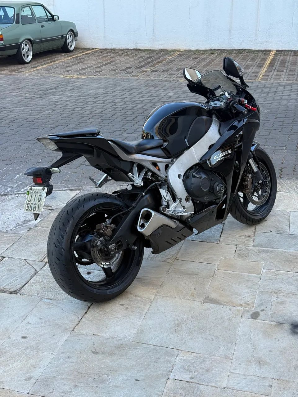 Honda Cbr 1000RR Fireblade - Foto 3
