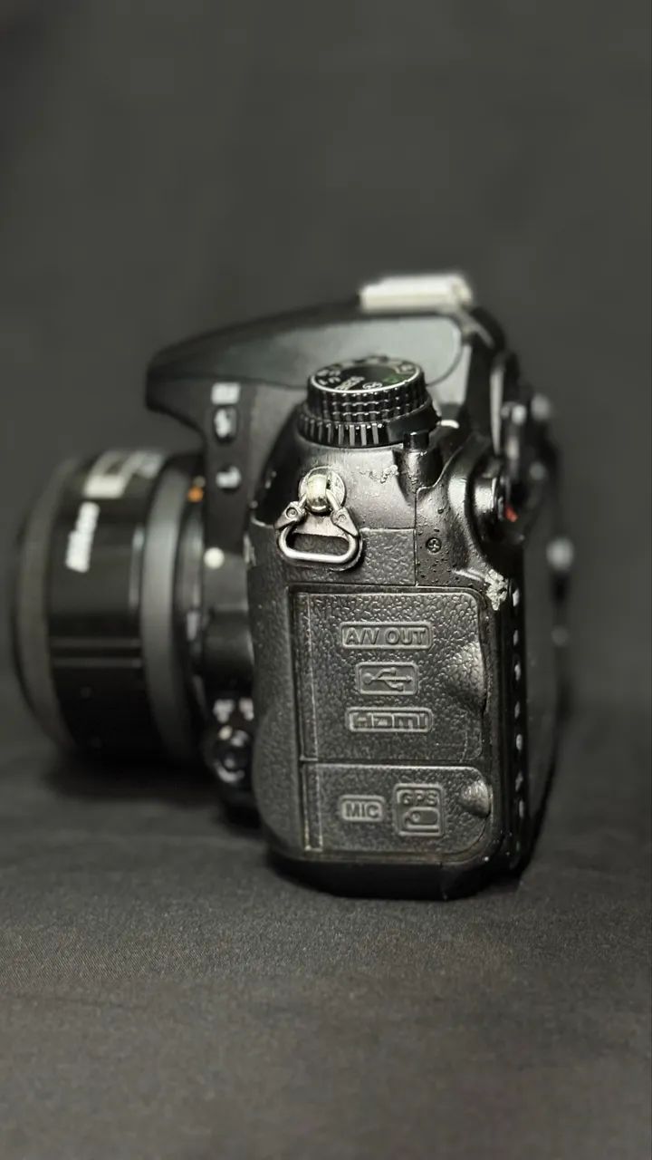NIKON D7000 38k clicks - Câmeras e Filmadoras - Granjas Cabuçu