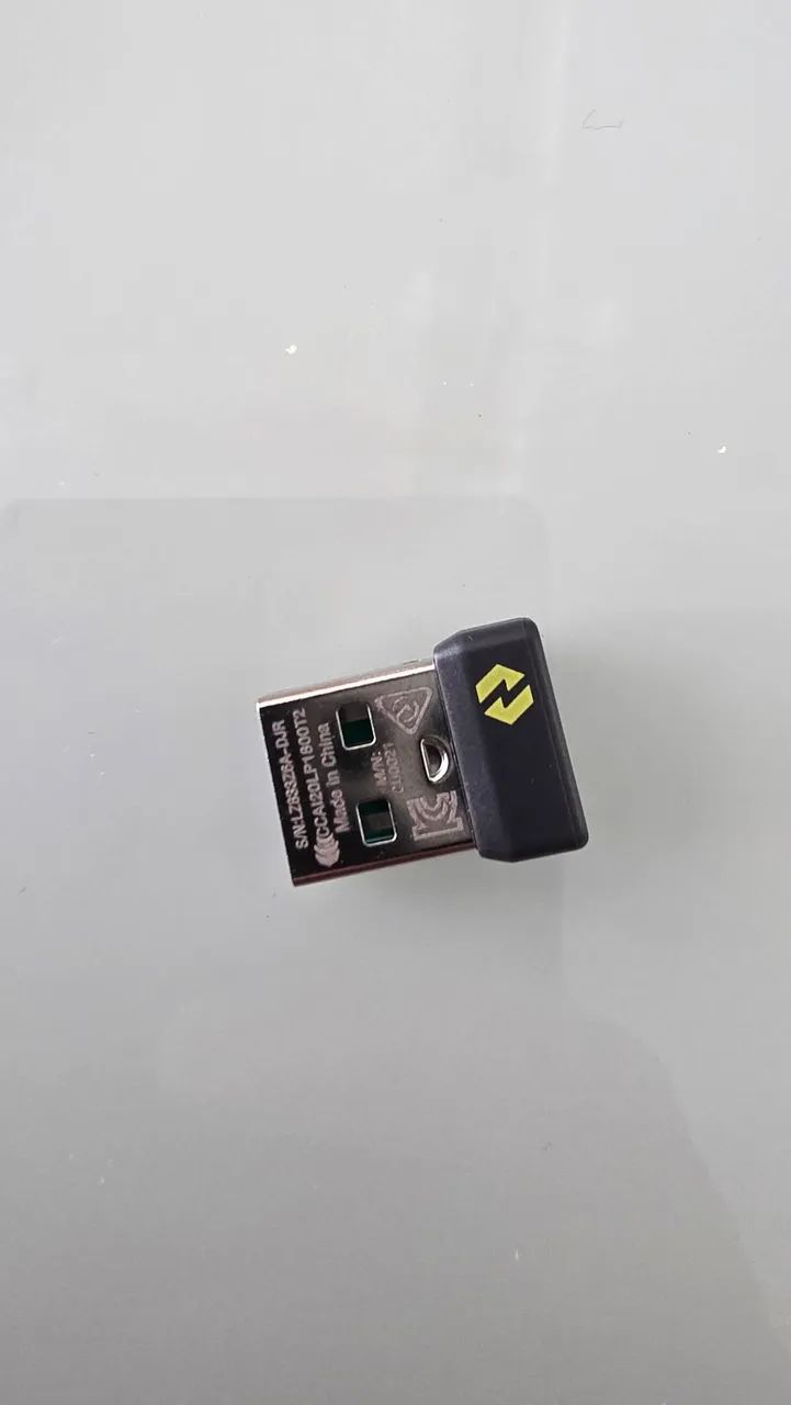 Logitech USB adaptador Bolt