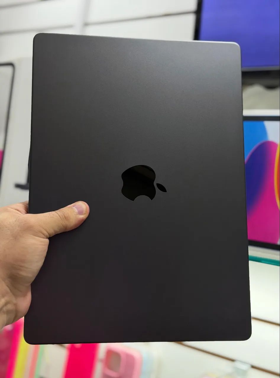 Macbook pro 14 polegadas chip m3 pro 36gb / 512gb LOJA FÍSICA