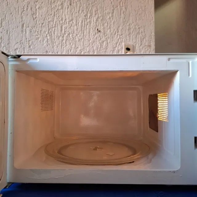 Micro-ondas Brastemp - Excelente - Foto 5