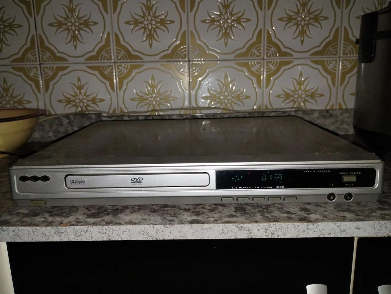 DVD PLAYER  CCE 4290