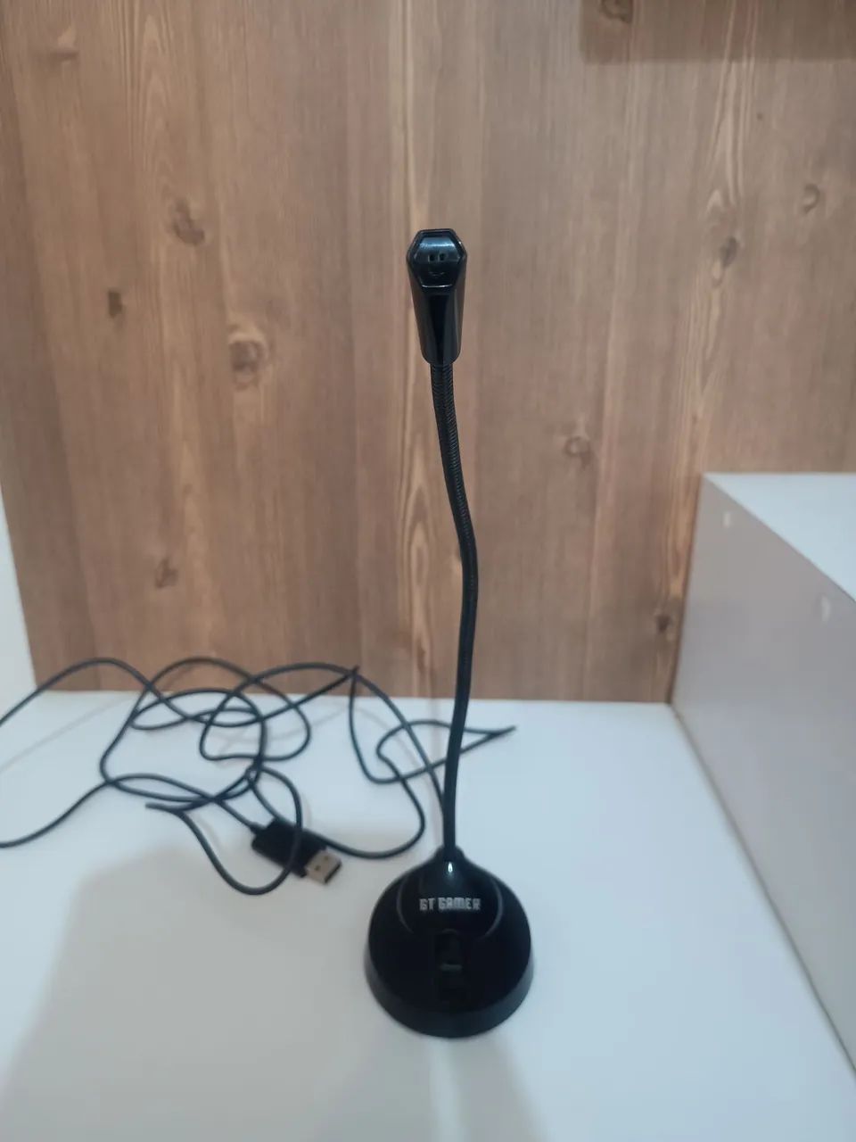 Microfone De Mesa Gamer USB Com Haste Flexível GT Gamer