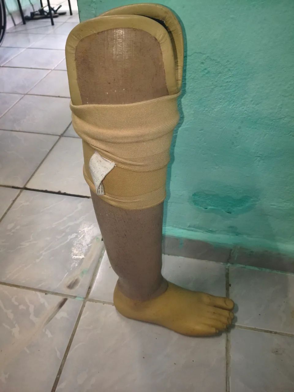 Prótese transtibial  - Foto 3