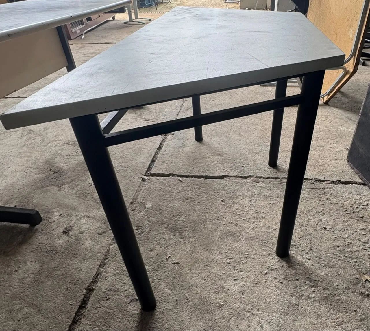 Mesa para professor 