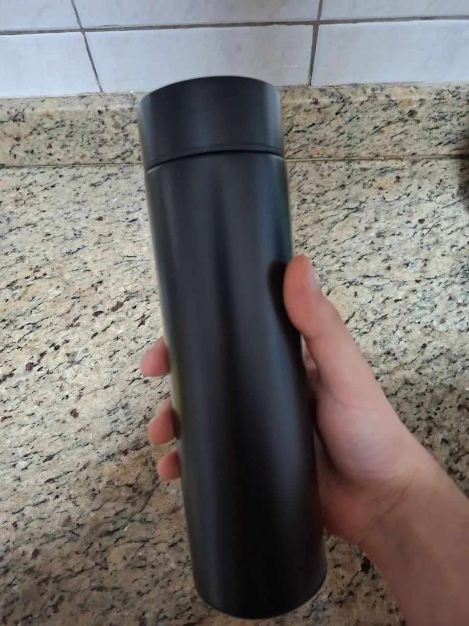 Garrafa térmica inteligente 