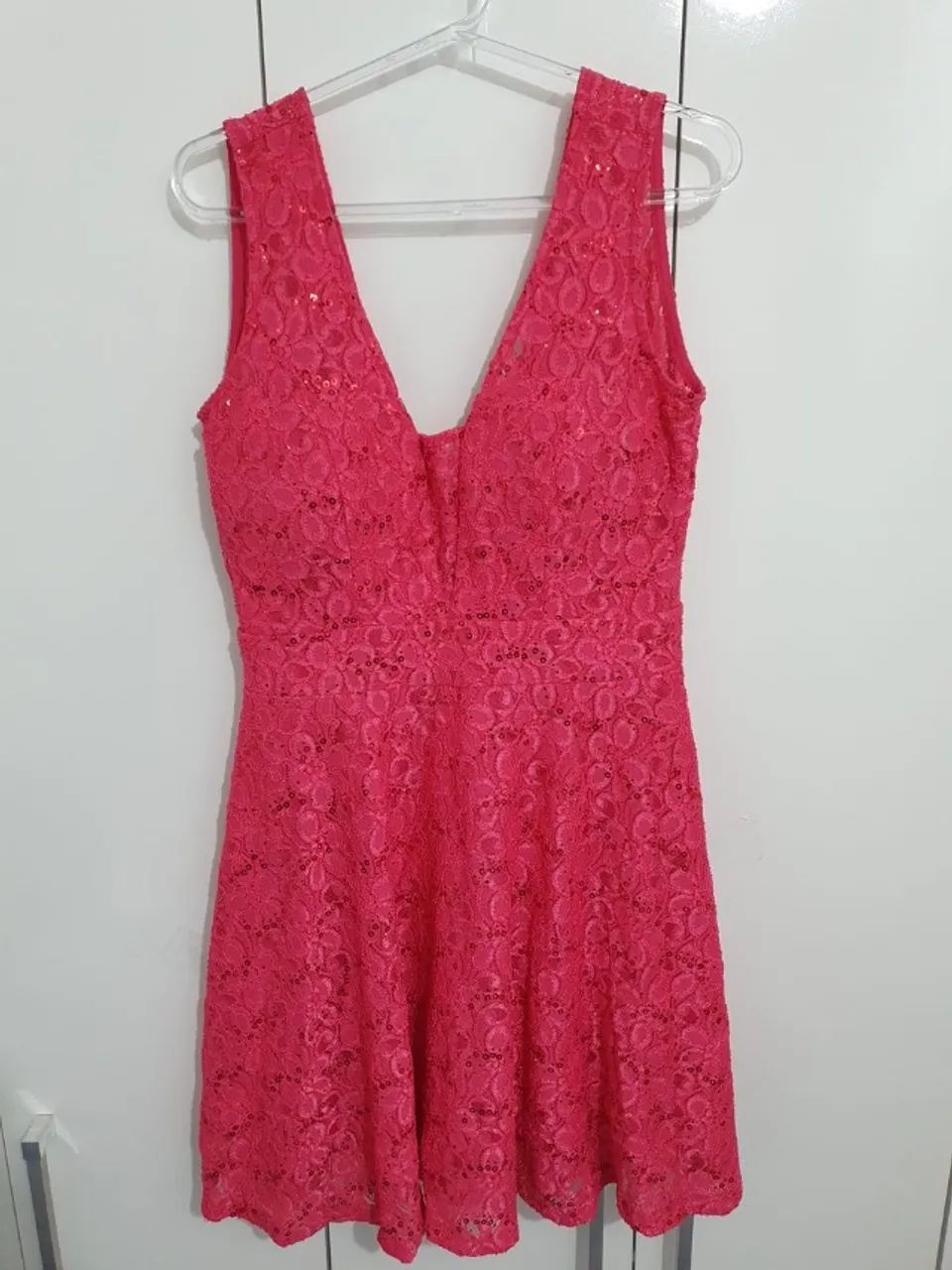 Vestido rosa curto