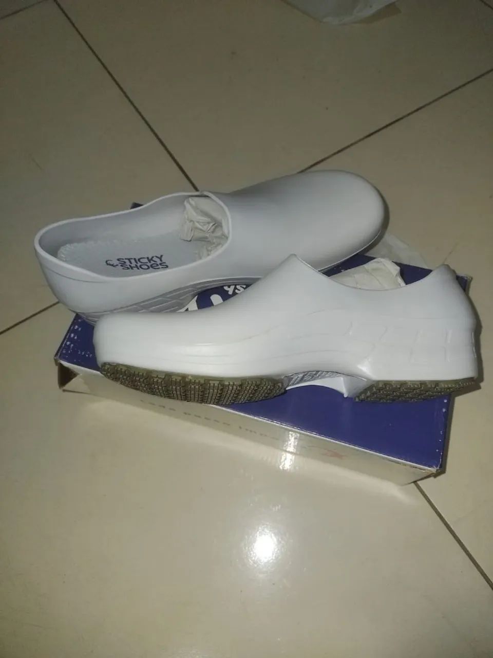 Troco ou vendo Sapatos . 