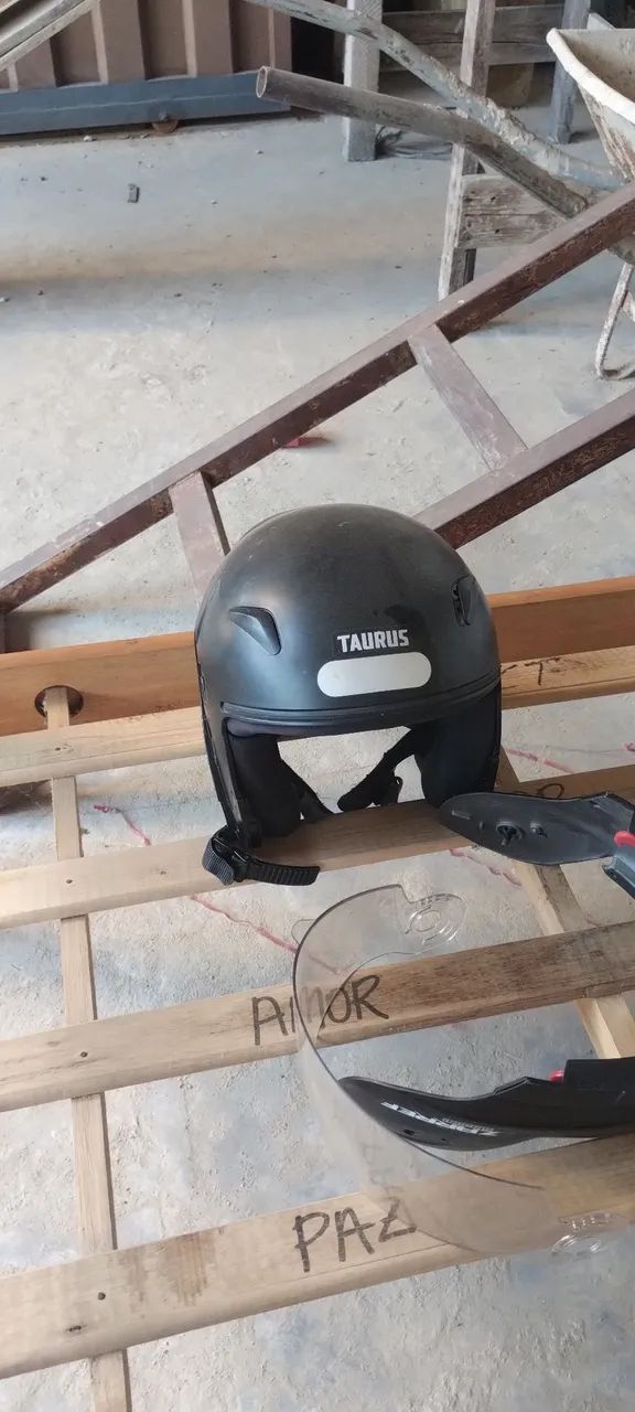 Capacete usado  - Foto 2