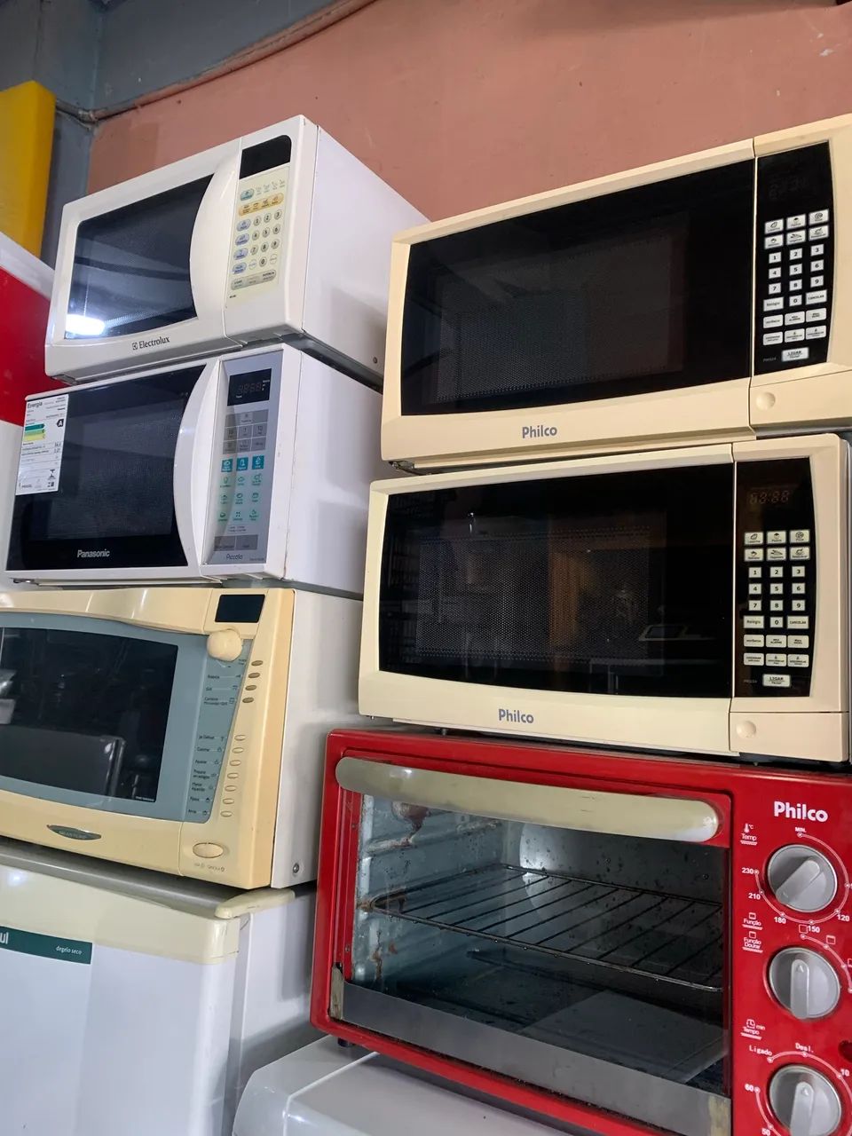 Microondas funcionando perfeitamente  ..