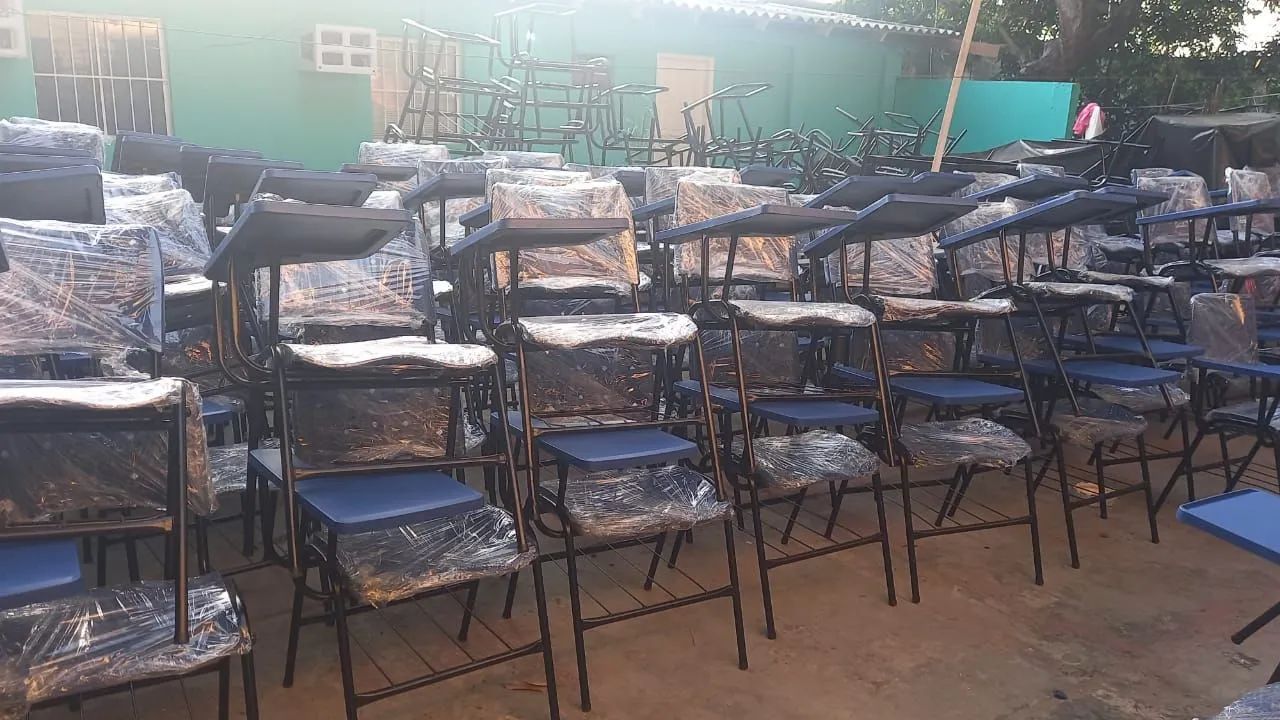 Cadeira escolar Plástico  - Foto 5