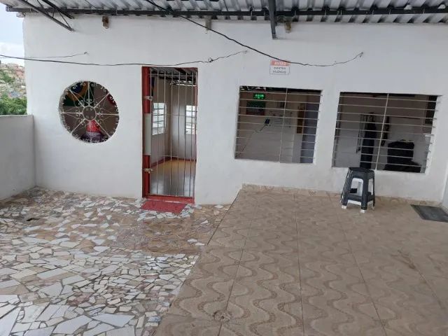 Casa Ampla com Edícula e Excelente Espaço Externo - Foto 4