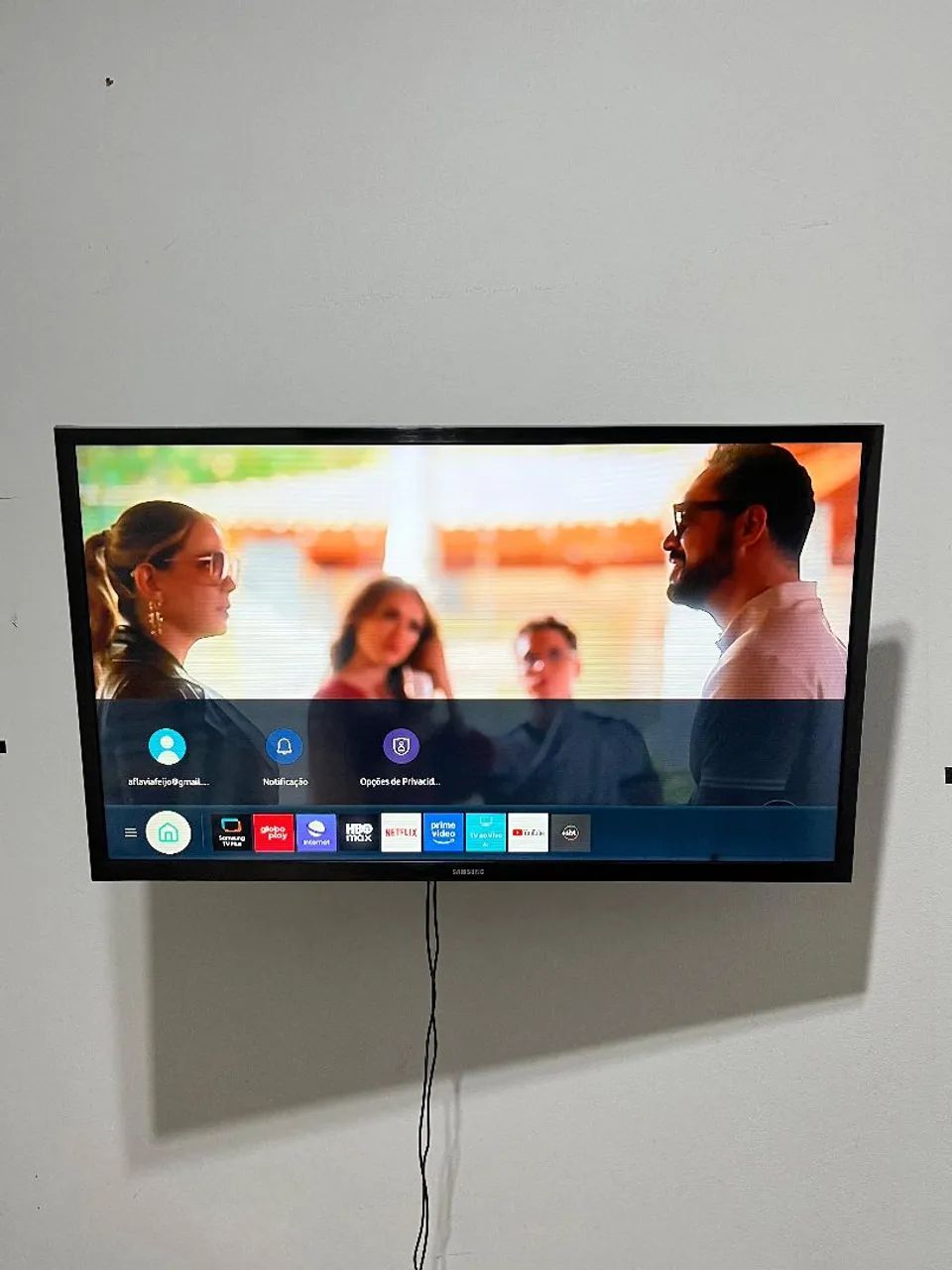 Vende-se uma Smart TV 32 Polegadas 