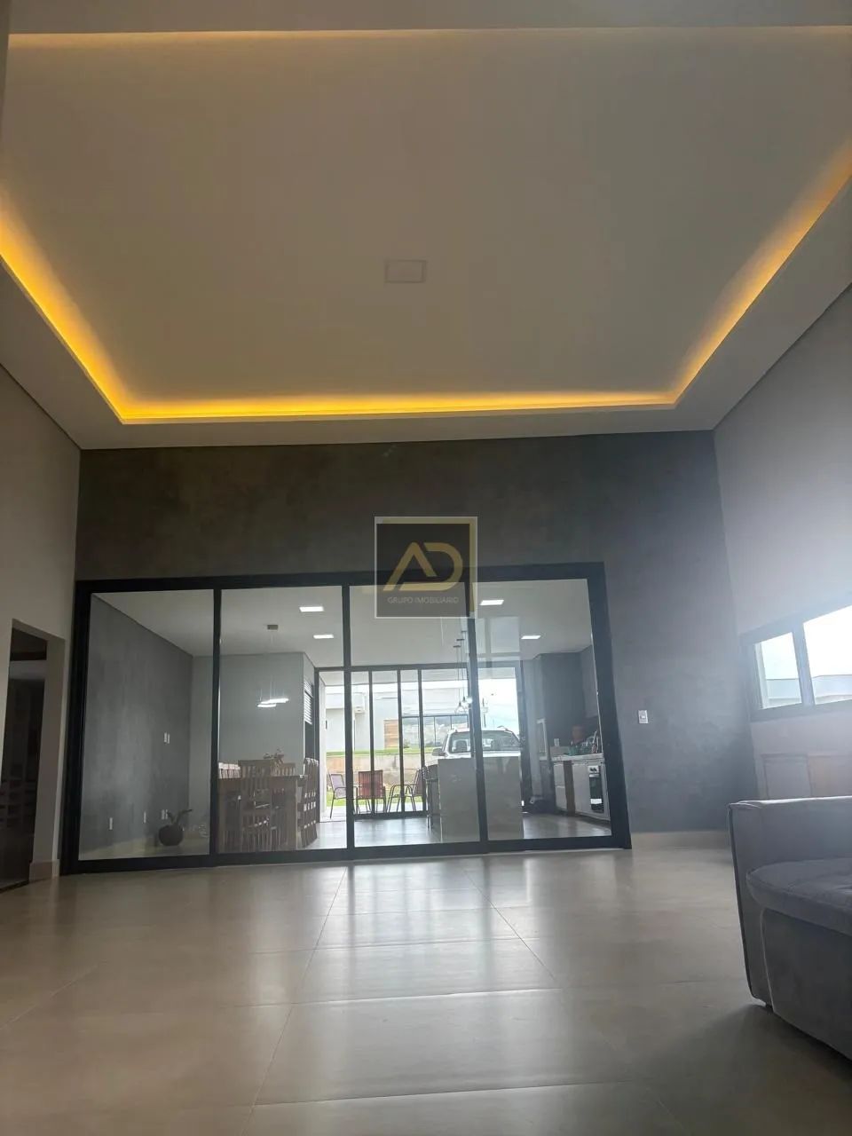 CASA RESIDENCIAL em SALTO - SP, BURU - Foto 4