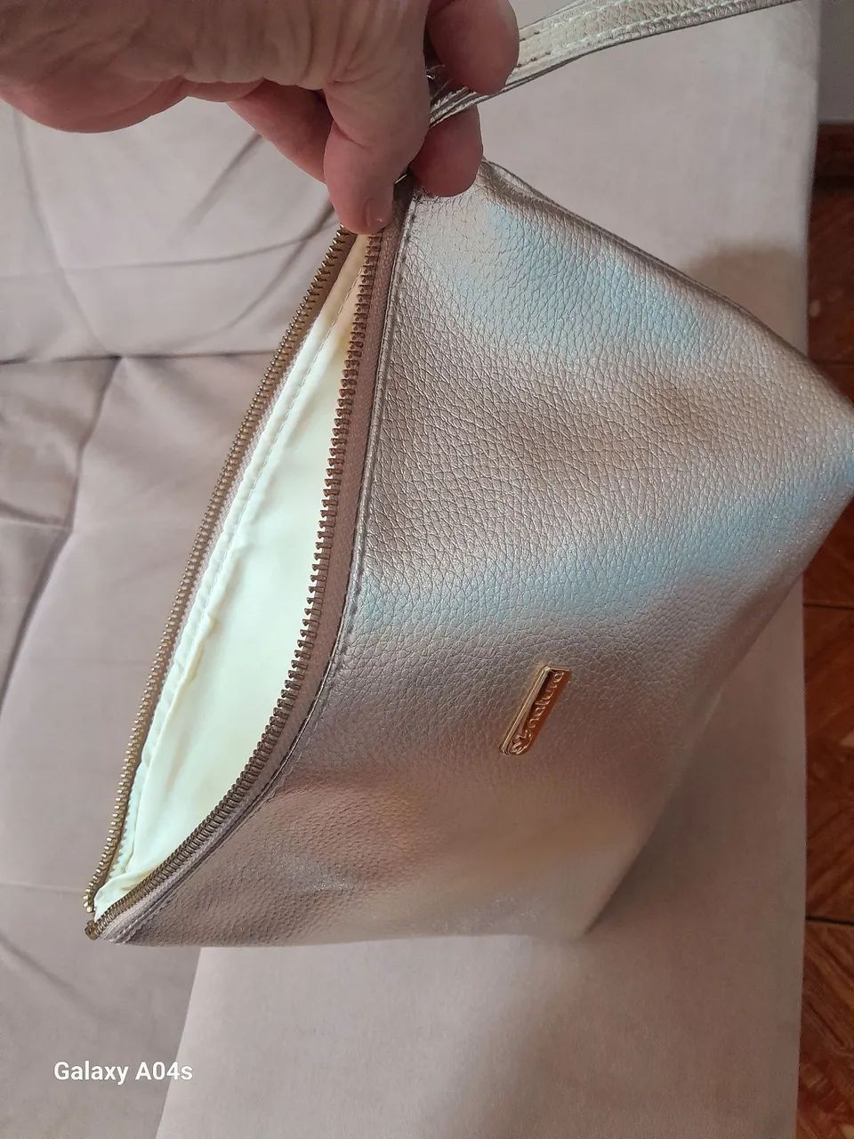 Necessaire natura dourada 25x18 chique  - Foto 5