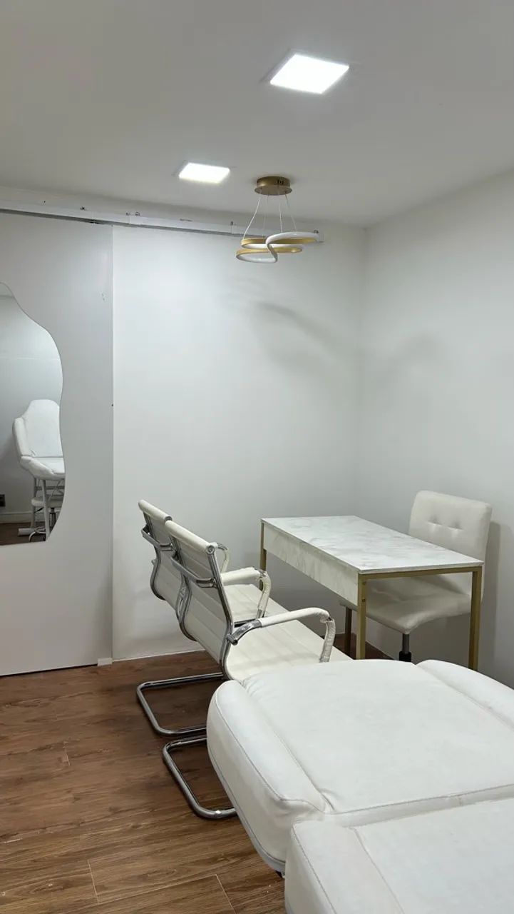 Aluguel de sala comercial de estética  no manaira 