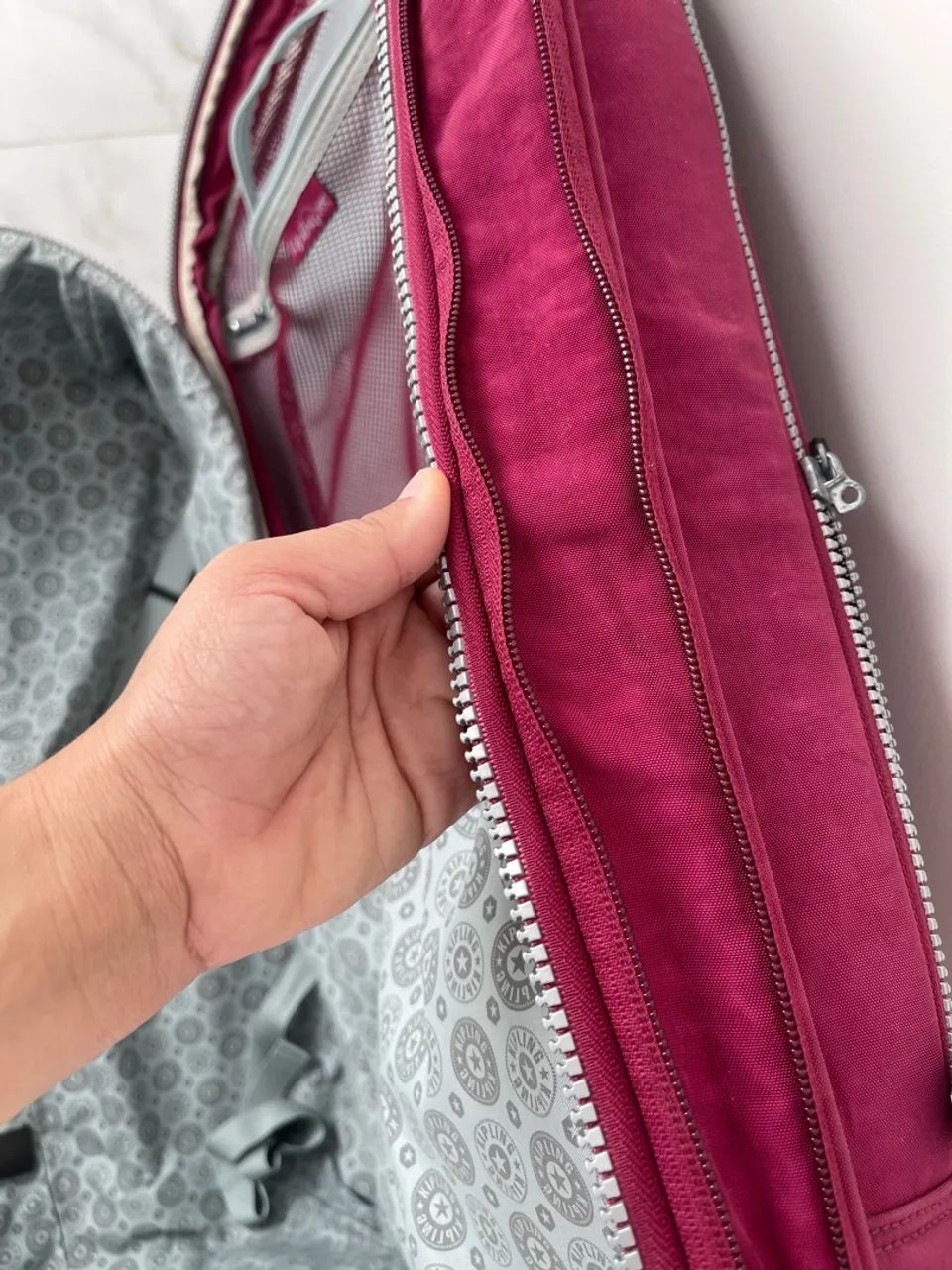 Mala Kipling comprada em Orlando - Foto 4