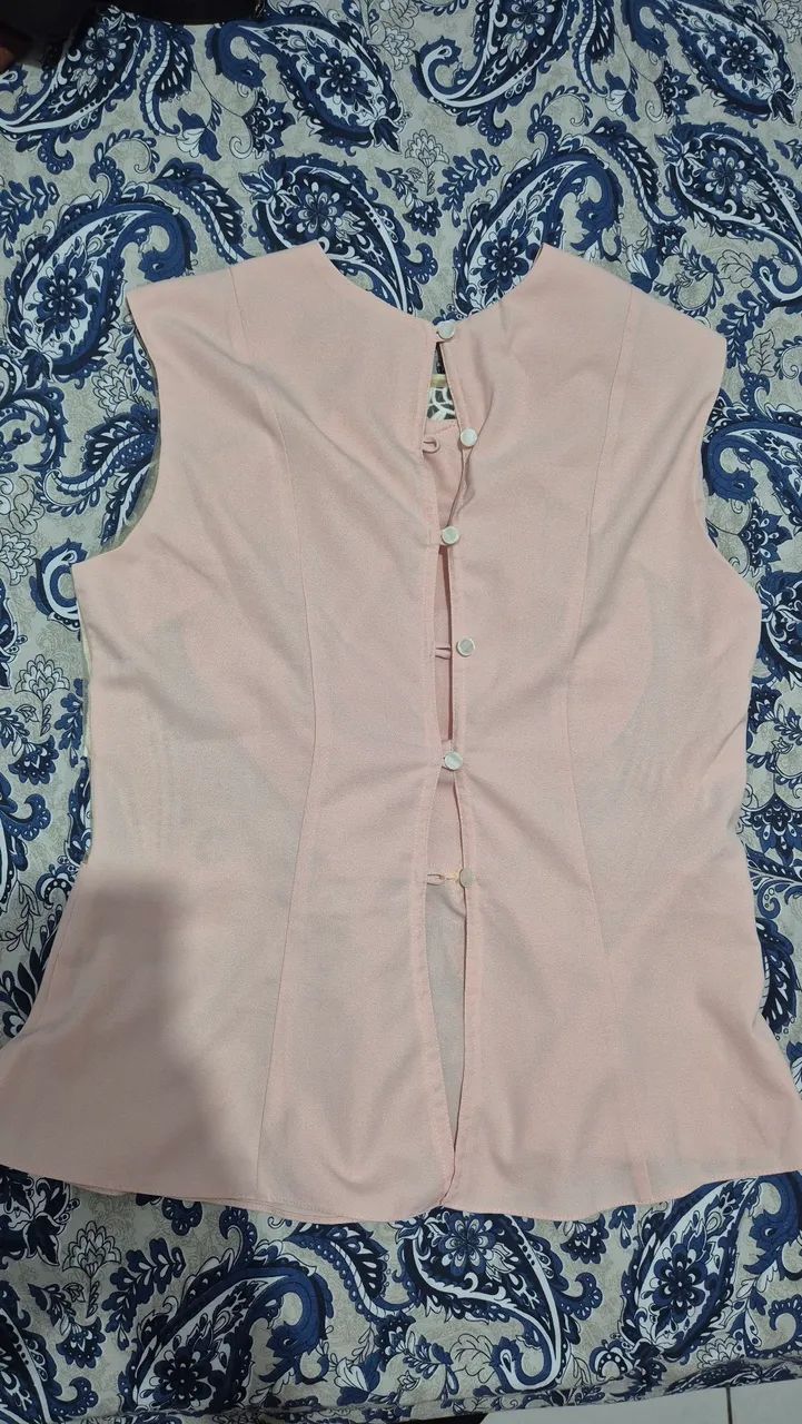 Blusa seminova  - Foto 2