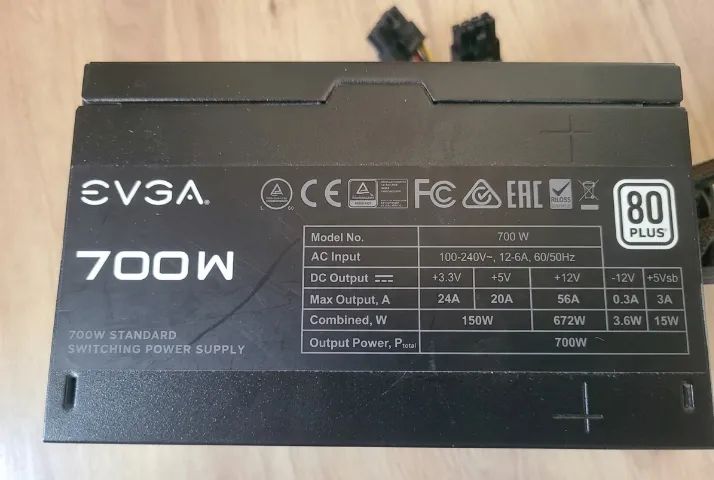 Fonte EVGA 700W ATX 80 Plus Standard - Foto 2