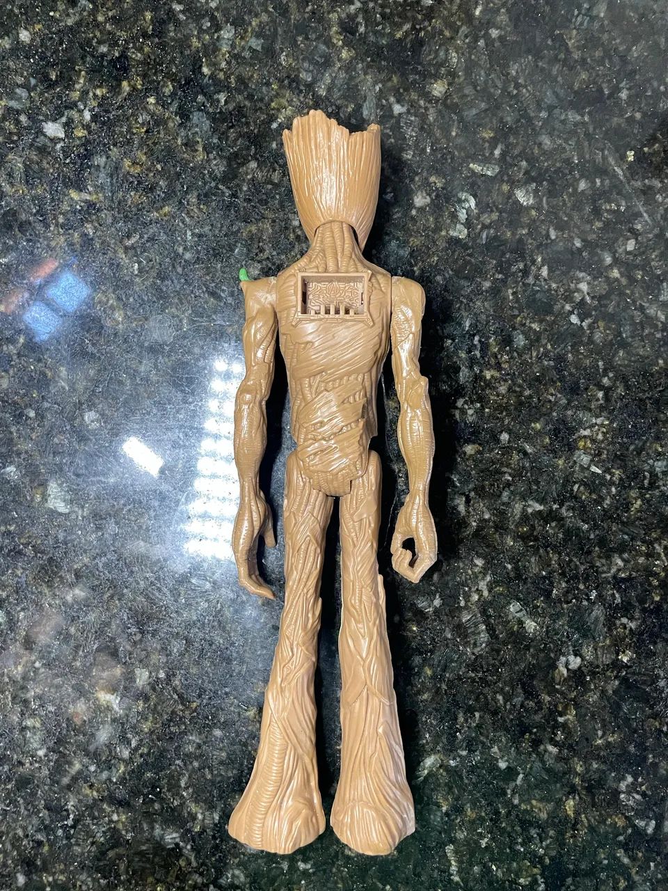 Boneco Groot Marvel Original - Titan Hero Series - Foto 2